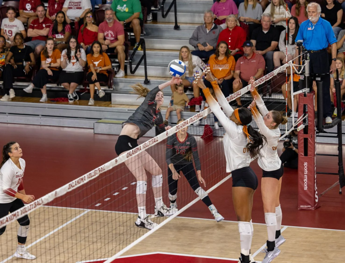 OU volleyball’s Hannah Pfiffner finds footing in freshman season Coyt